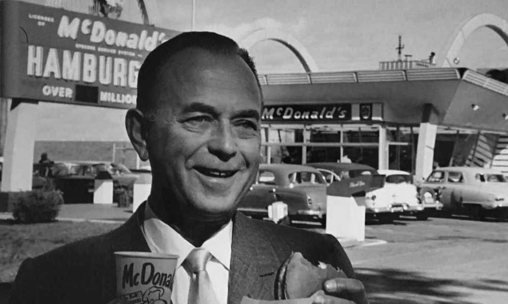 ray-kroc-se-intitulou-o-fundador-do-mc-donalds McDonald's: De um Pequeno Drive-In à Maior Rede de Fast Food do Mundo